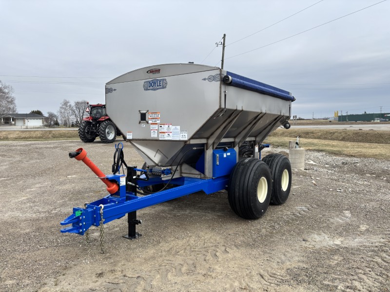 2026 Doyle 8-TON Fertilizer Spreader