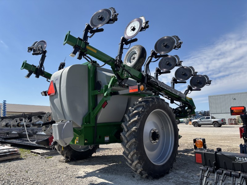 2026 Unverferth 1400 Applicator
