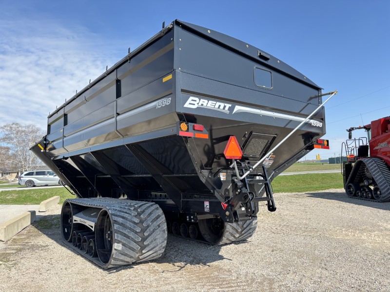 2026 Brent 1598 Grain Cart