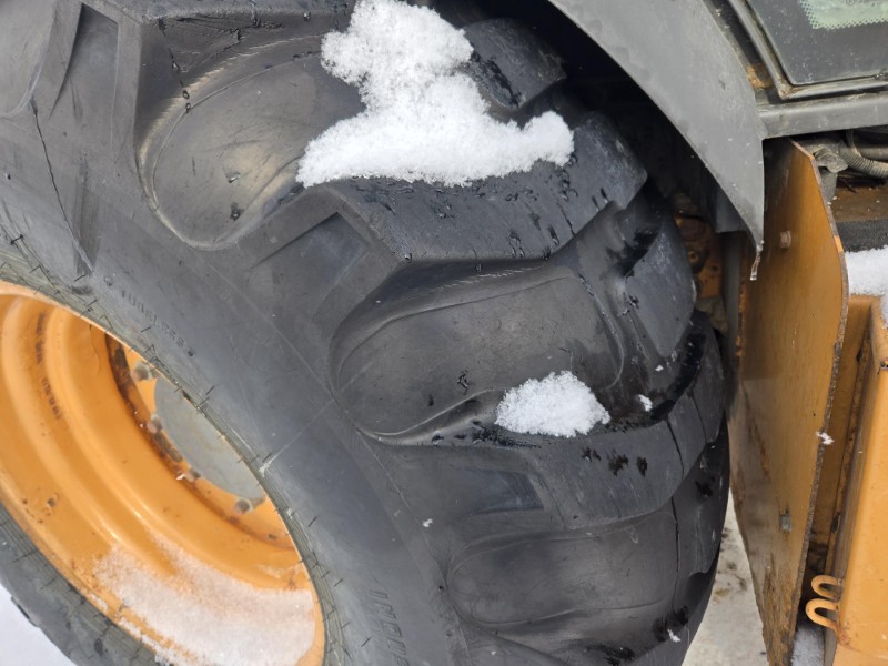 2015 Case 590SN Tractor Loader Backhoe