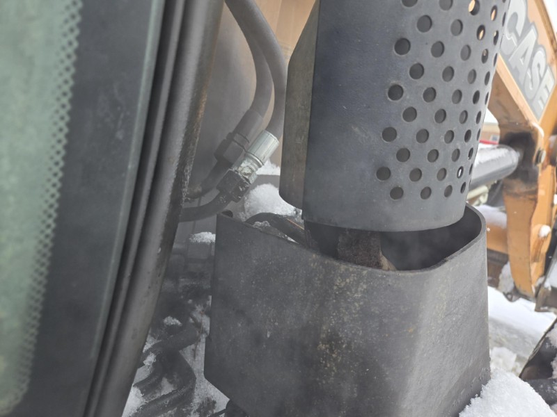 2015 Case 590SN Tractor Loader Backhoe