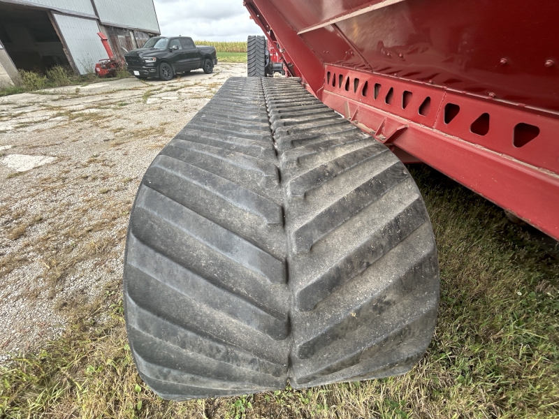 2014 Brent 1596 Grain Cart