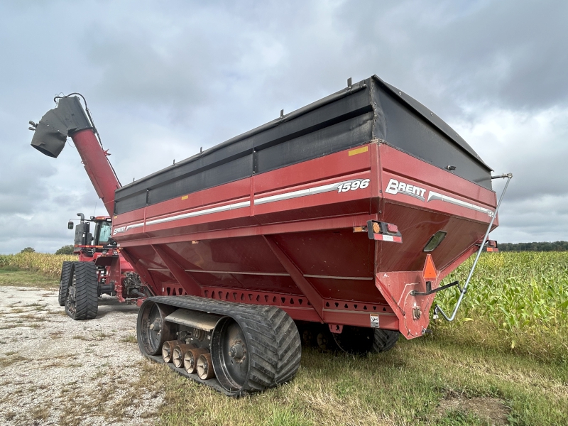 2014 Brent 1596 Grain Cart
