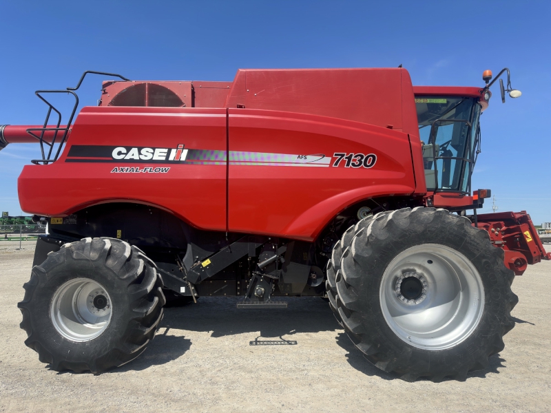 2012 Case IH 7130 Combine