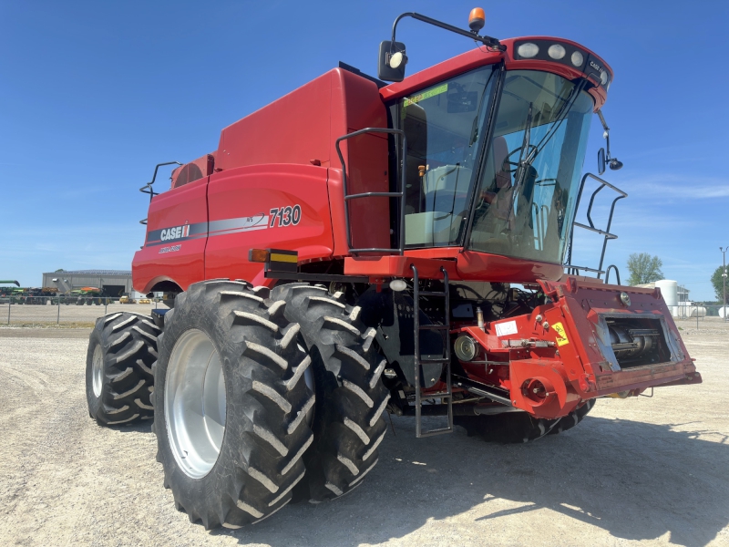2012 Case IH 7130 Combine
