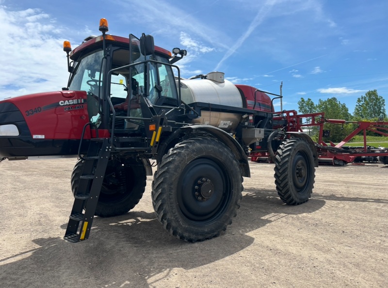 2015 Case IH PATRIOT 3340 Sprayer/High Clearance