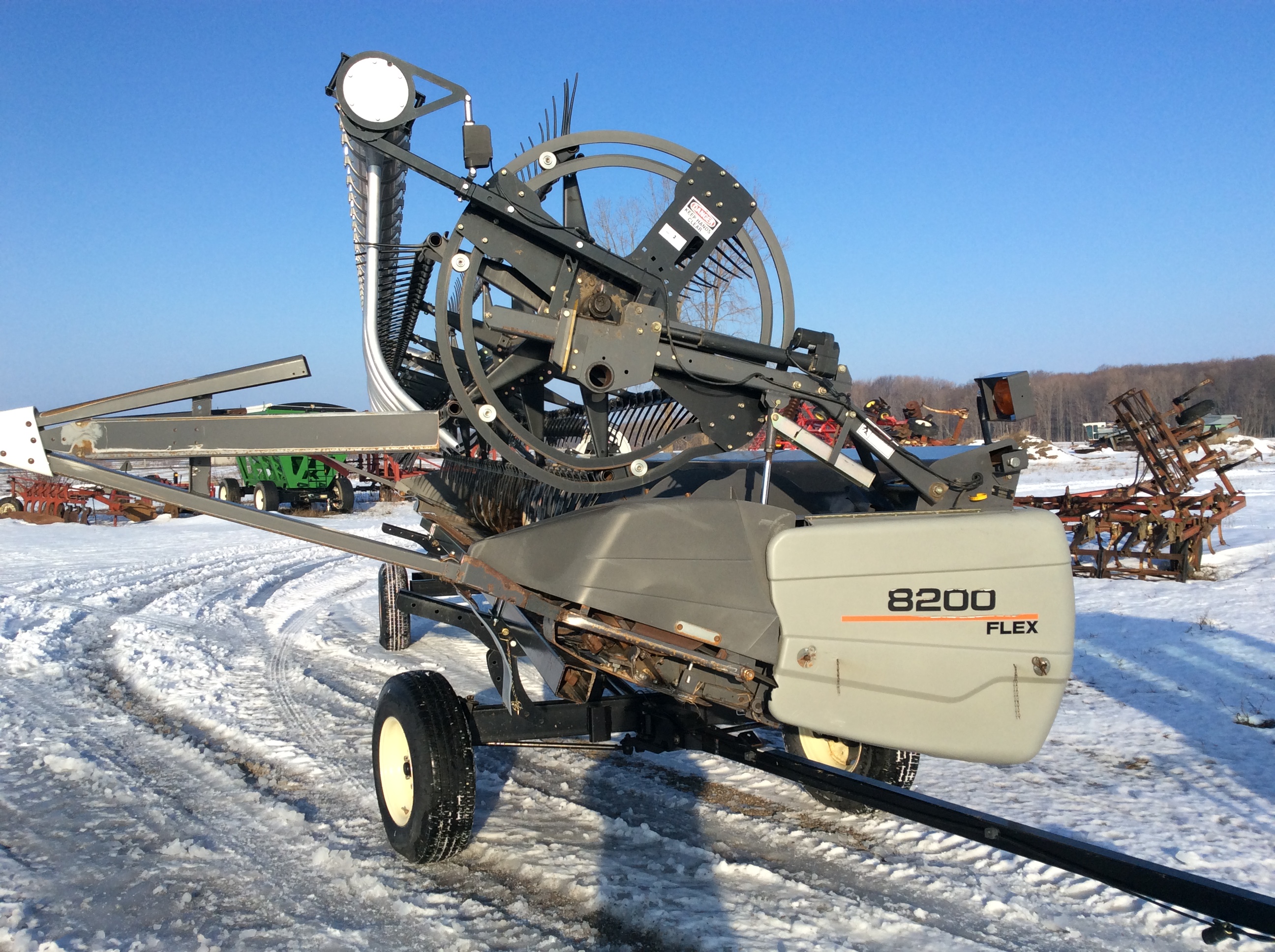 2007 Gleaner 8200-30R Header Flex