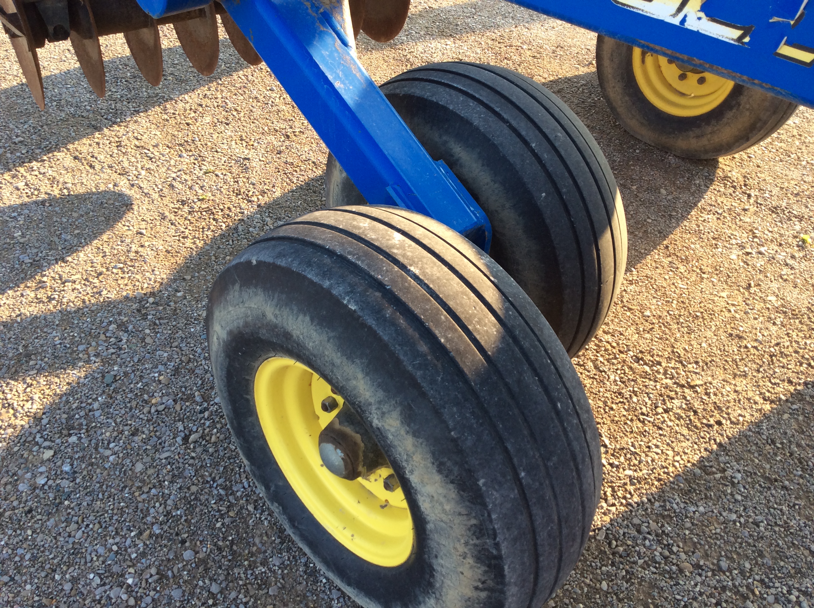 Landoll 7431 Vertical Tillage