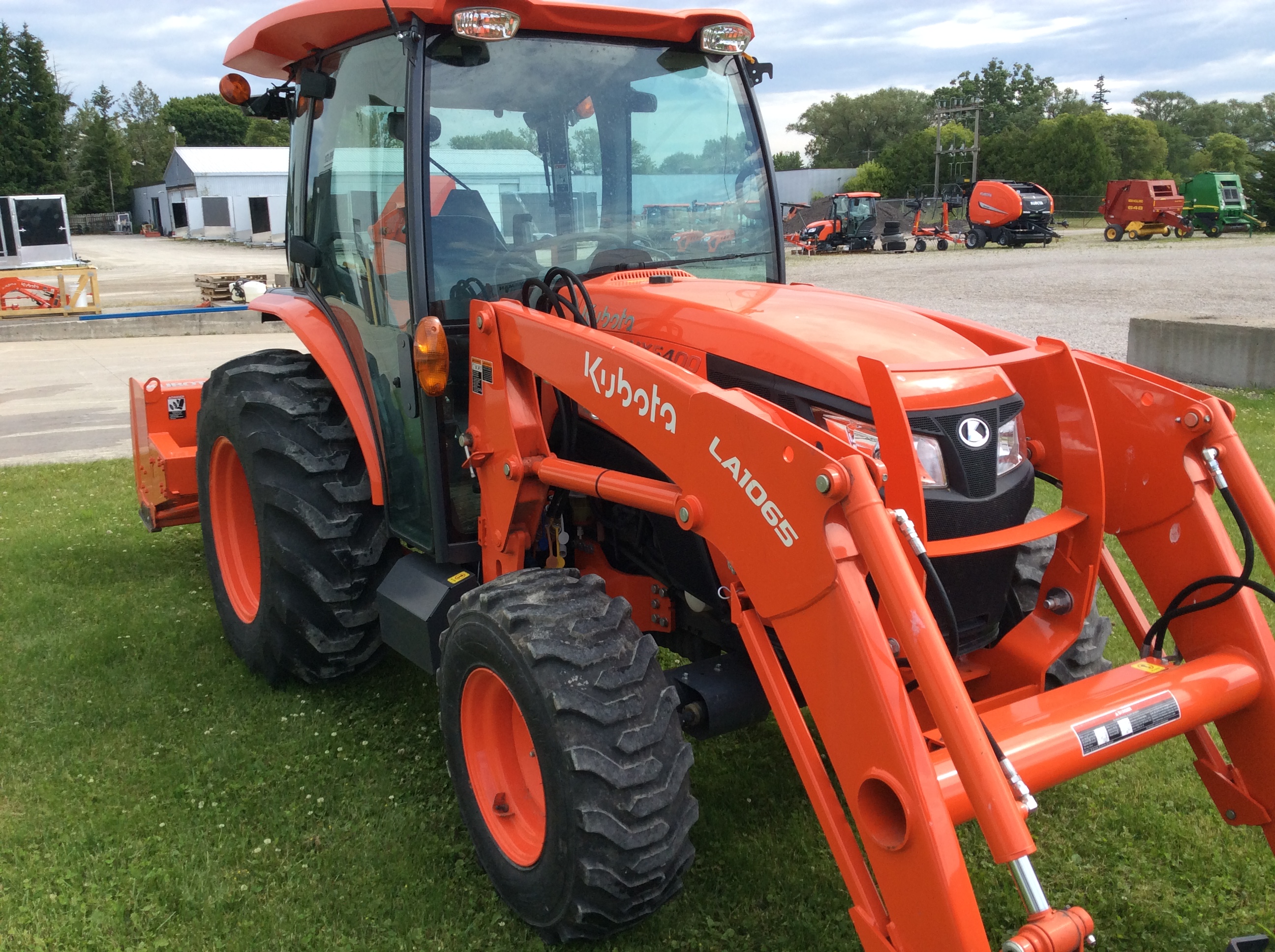 2021 Kubota MX5400 Tractor