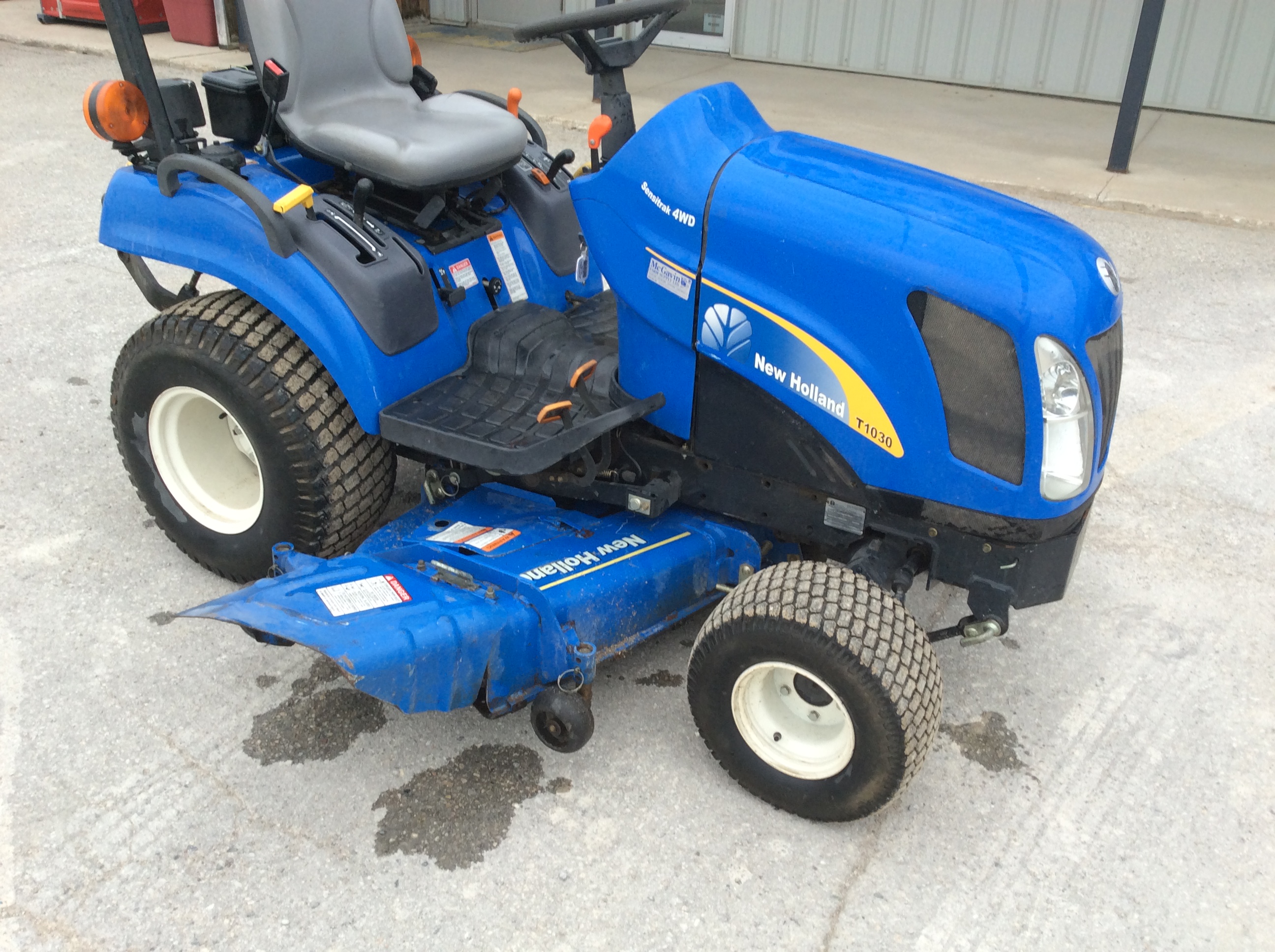 2007 New Holland T1030 Tractor