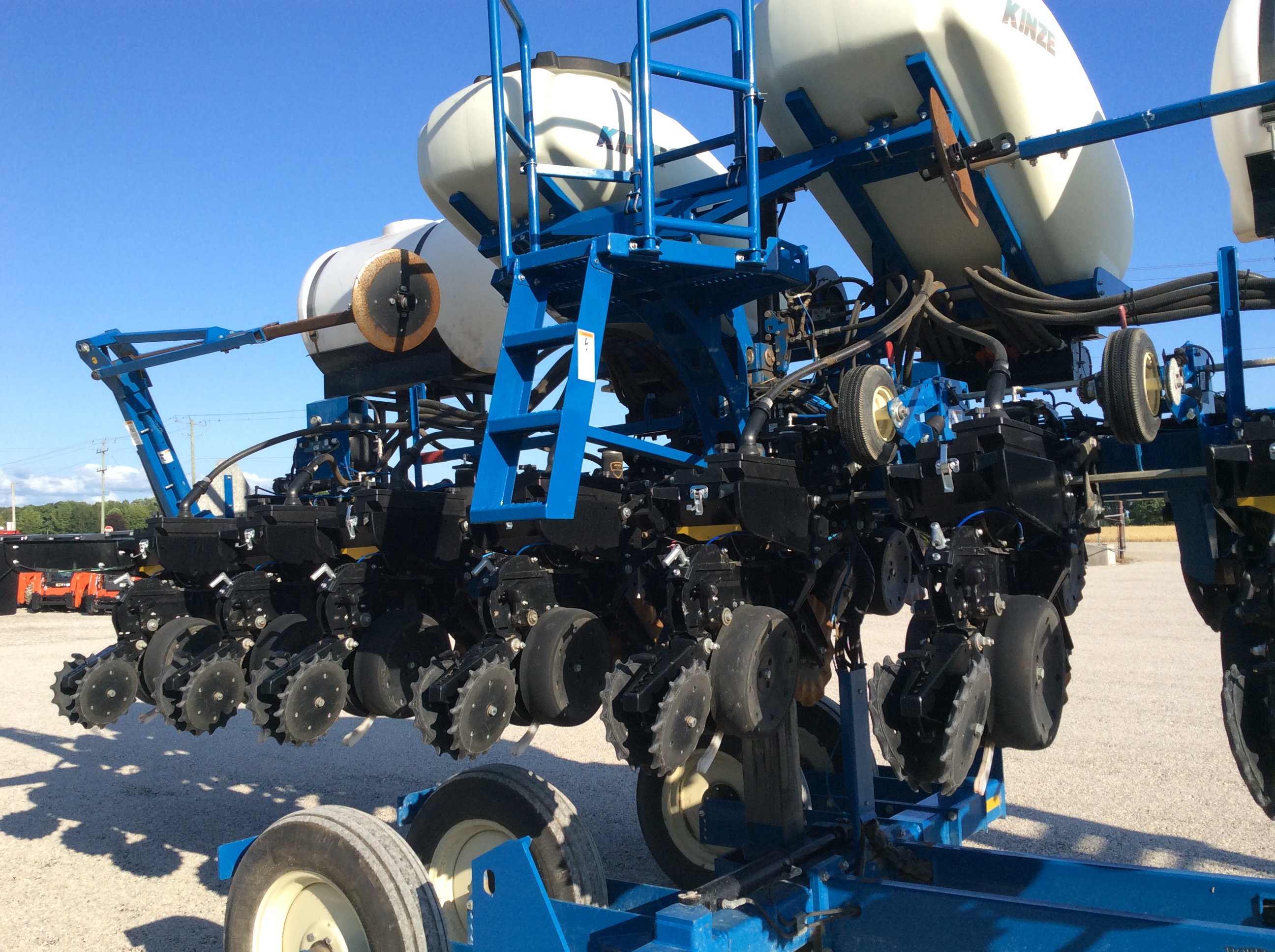 2018 Kinze 3500 Planter