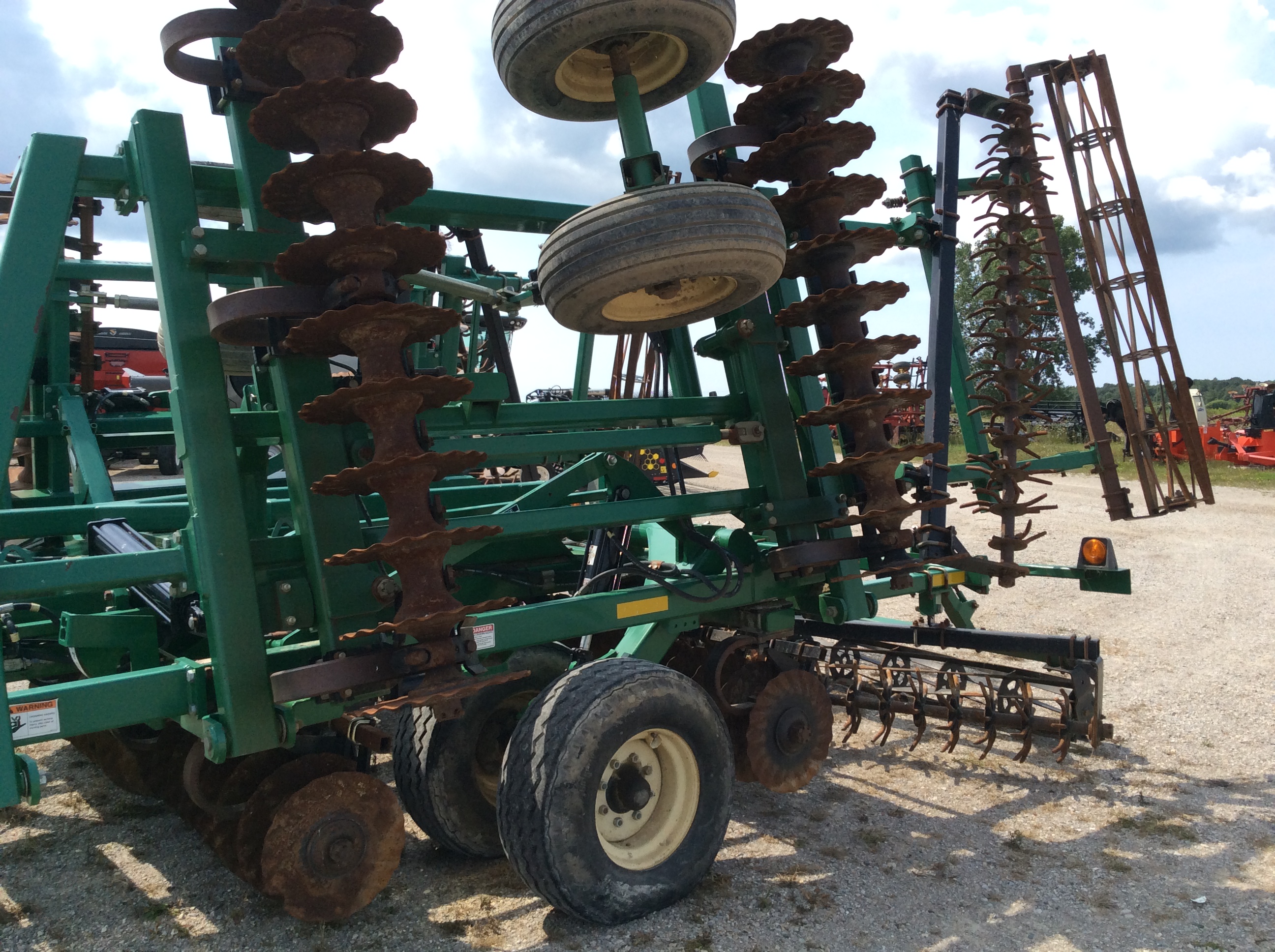 Great Plains 2400TM Vertical Tillage