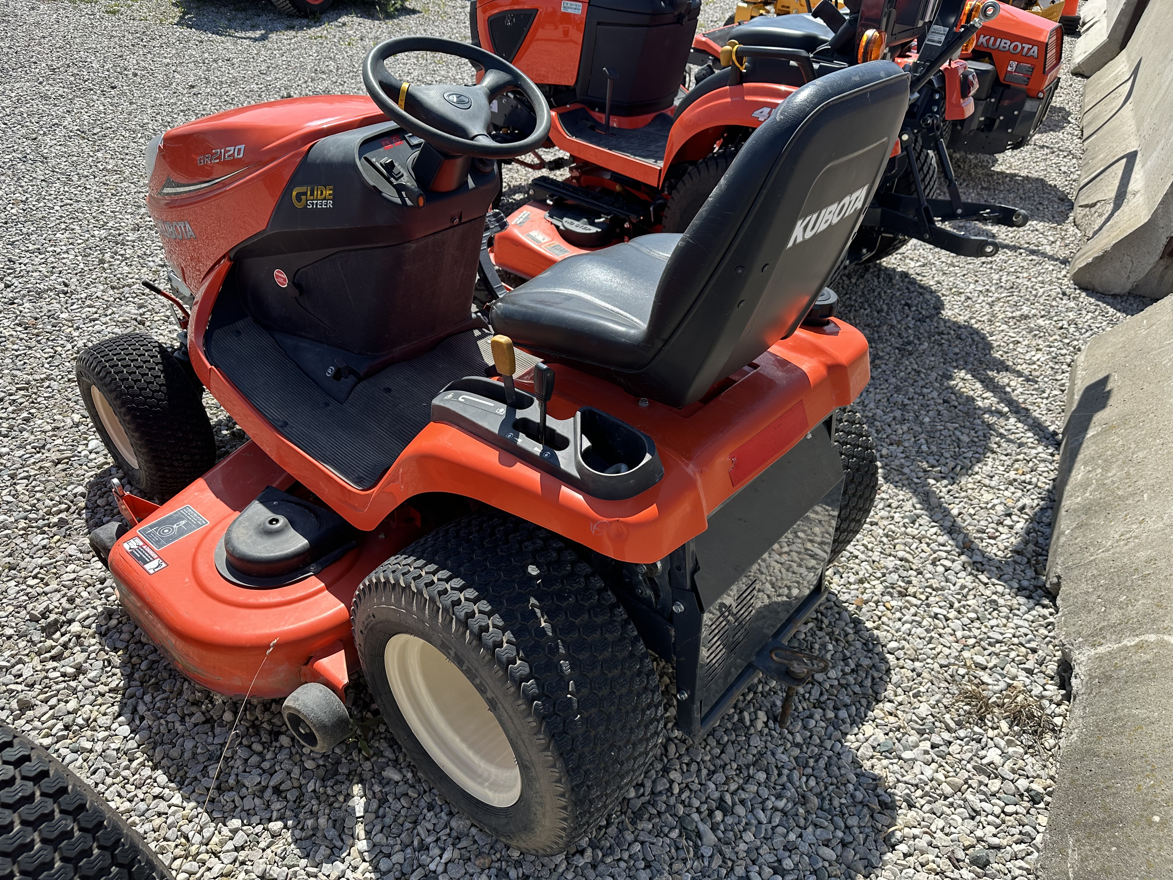 2014 Kubota GR2120 Garden Tractor