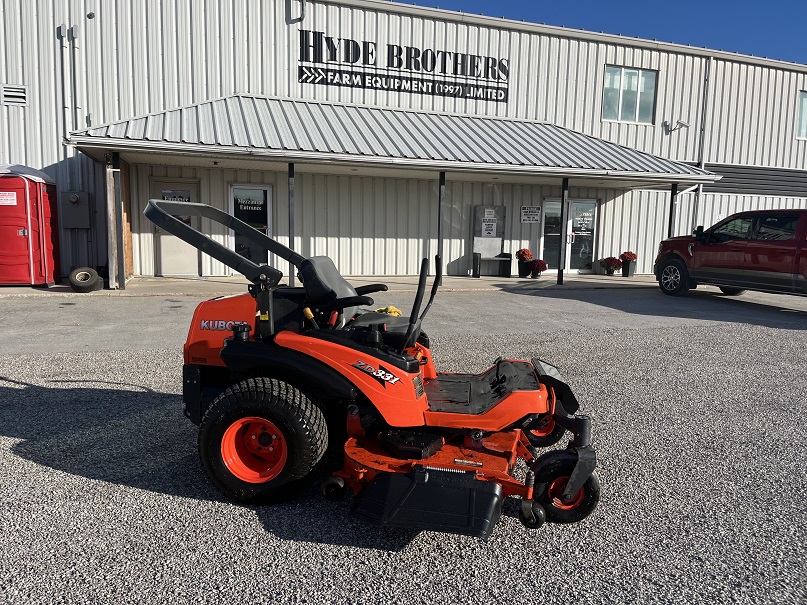 2011 Kubota ZD331 Mower/Zero Turn