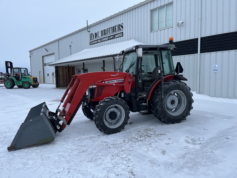 2006 Massey Ferguson 3625 Tractor