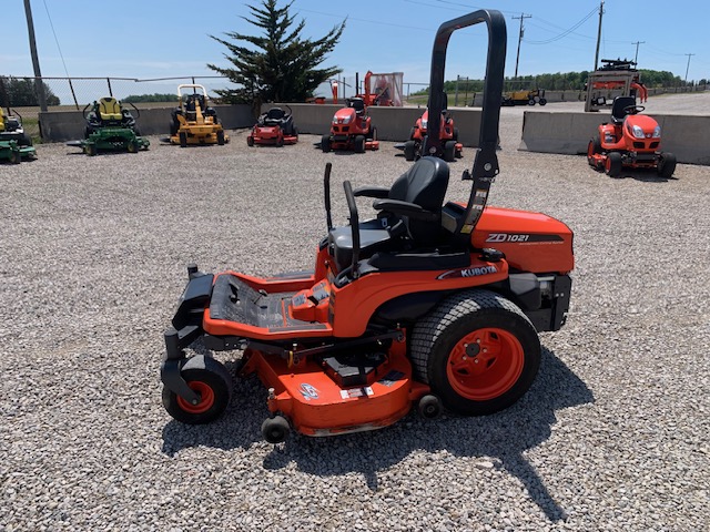 2018 Kubota ZD1021 Mower/Zero Turn