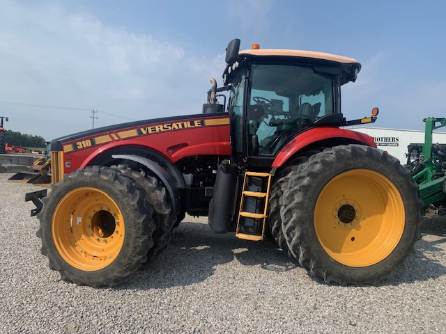 2017 Versatile 310 Tractor