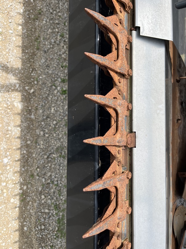 Massey Ferguson 8200-25F Header Combine