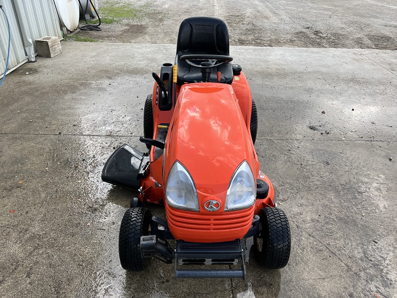 2016 Kubota T2080 Lawn Tractor