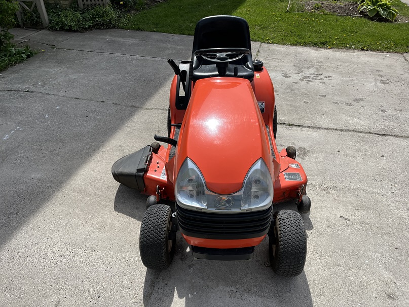 2006 Kubota T1670A Lawn Tractor