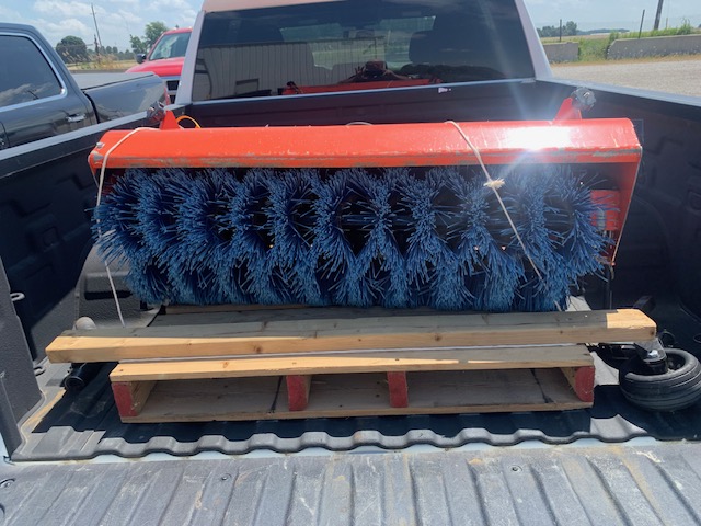 2014 Kubota BX2537A Sweeper