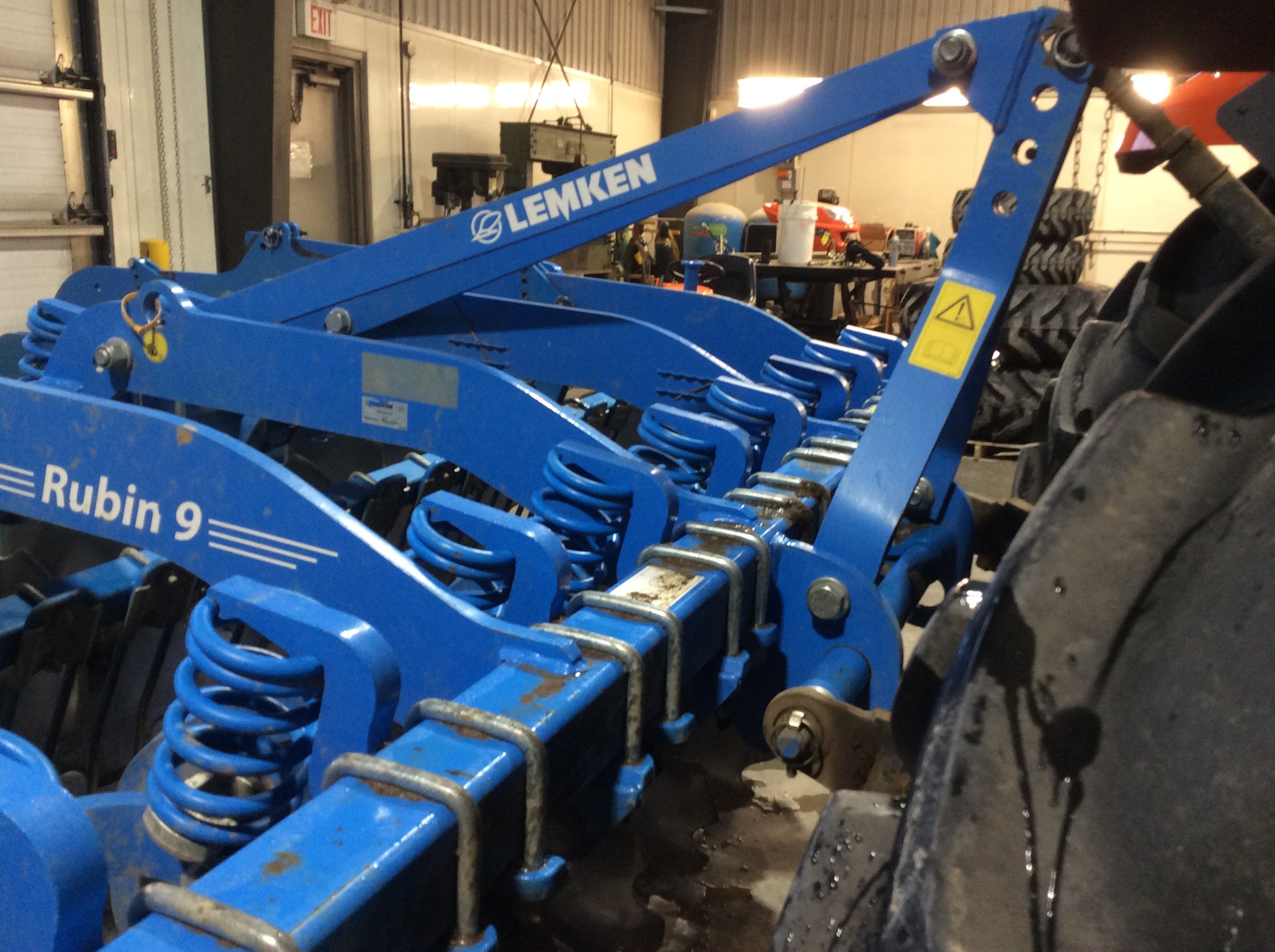 2014 LEMKEN RUBIN 9/250 Disk