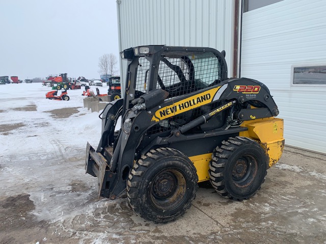 2017 New Holland L220 Skid Steer Loader