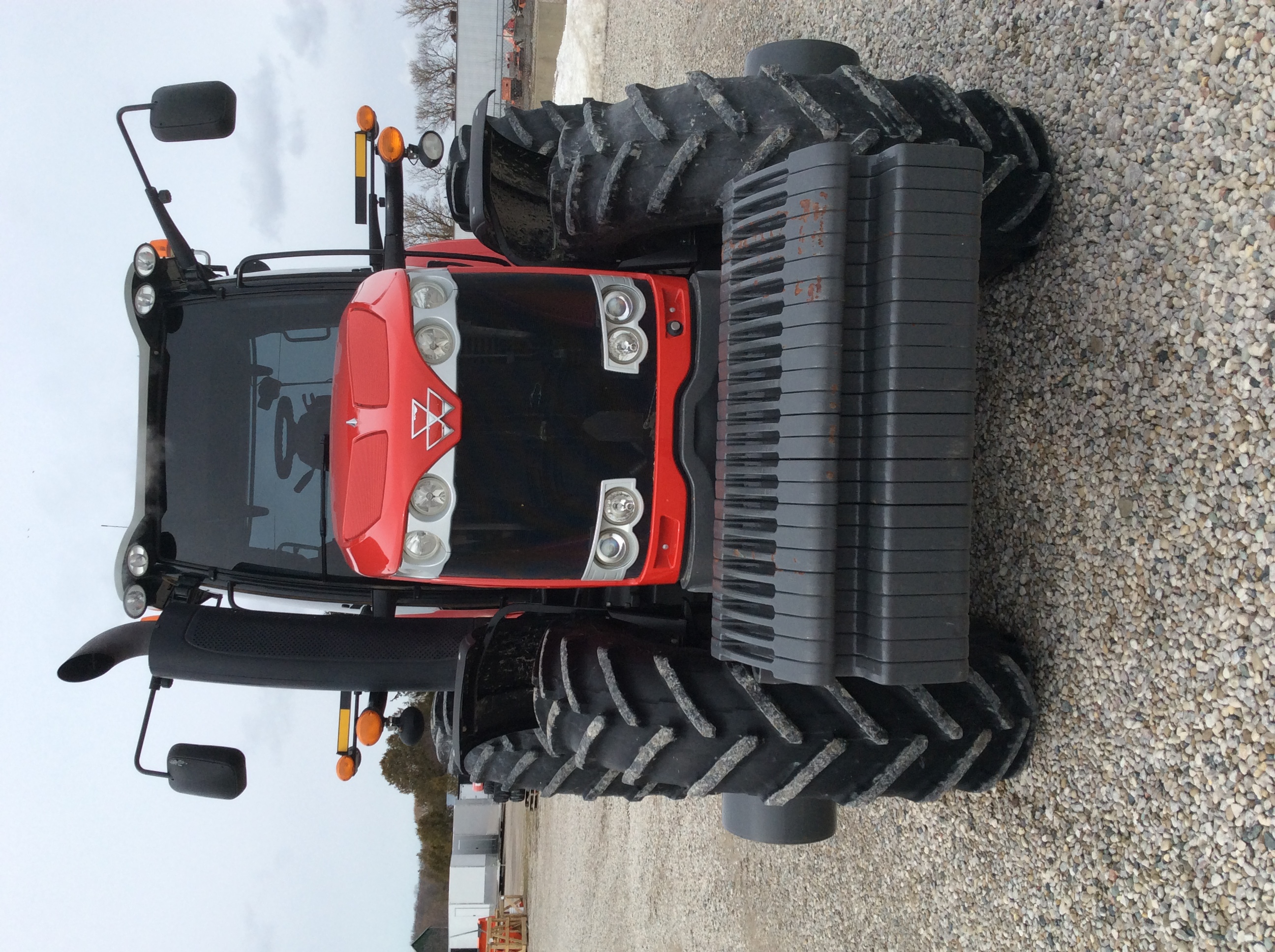 2017 Massey Ferguson 8727 Tractor