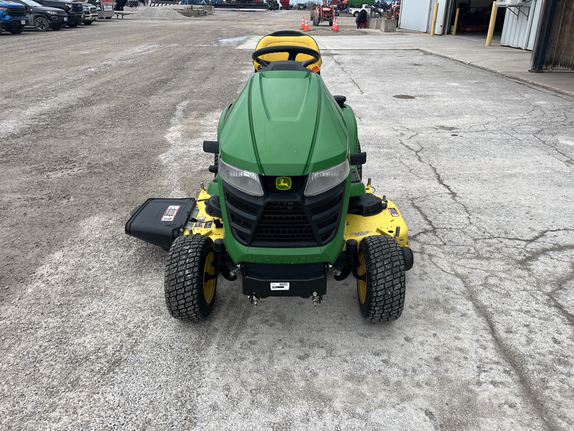 2018 John Deere X380 Lawn Tractor