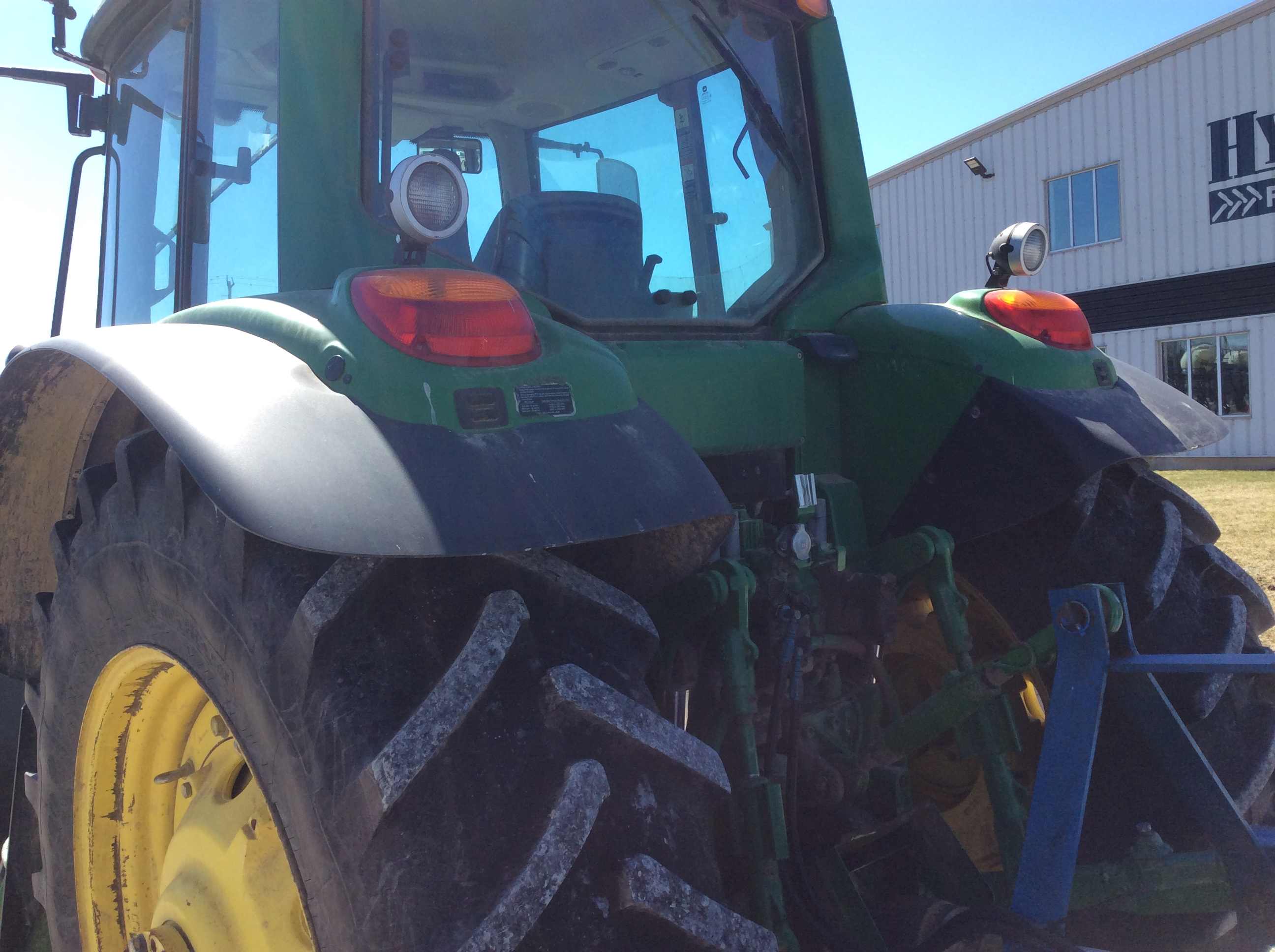 2008 John Deere 7230 Cab Tractor