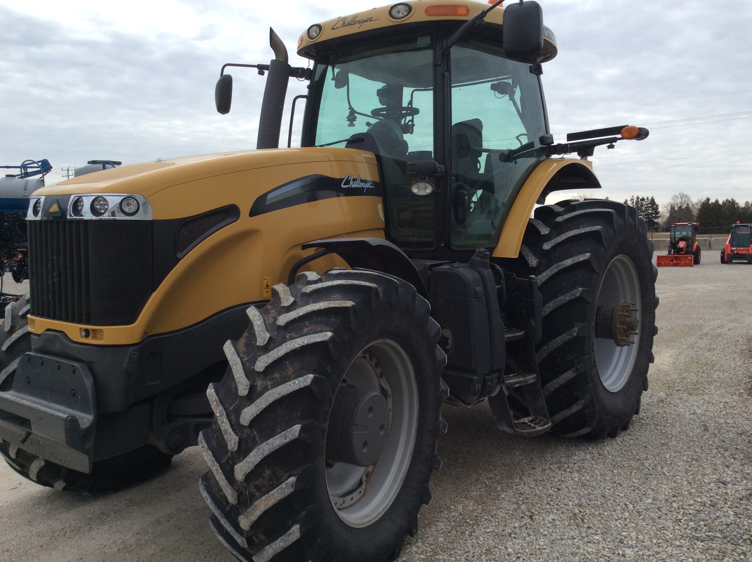 2011 Challenger MT645C Tractor
