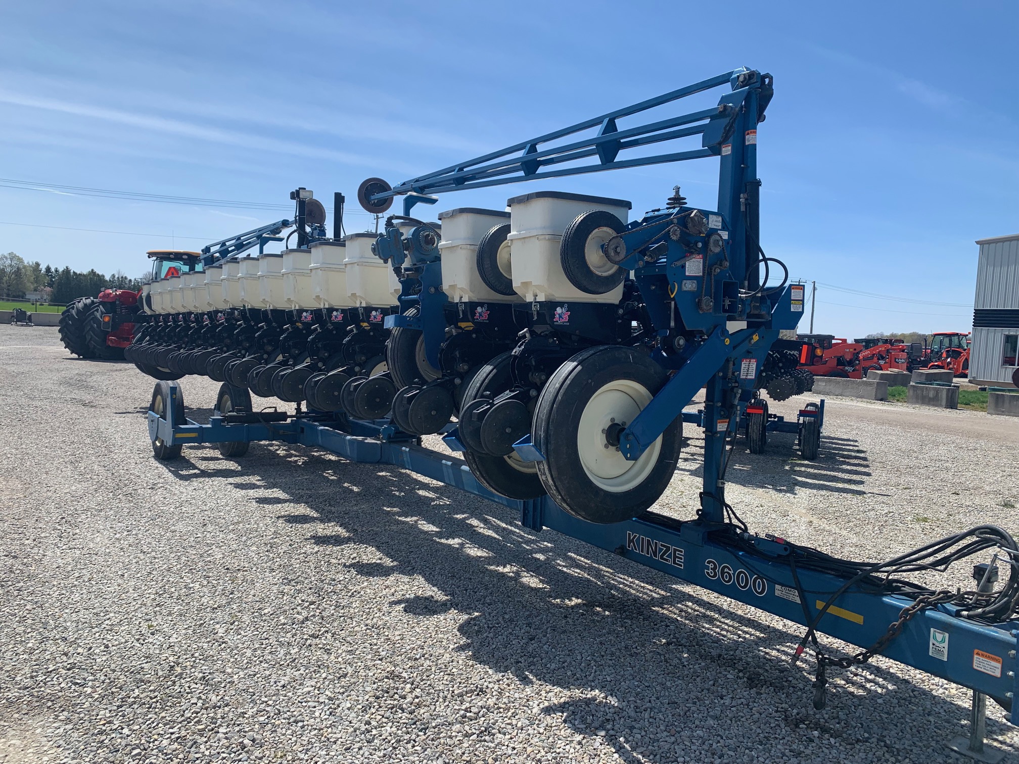 2009 Kinze 3600 Planter