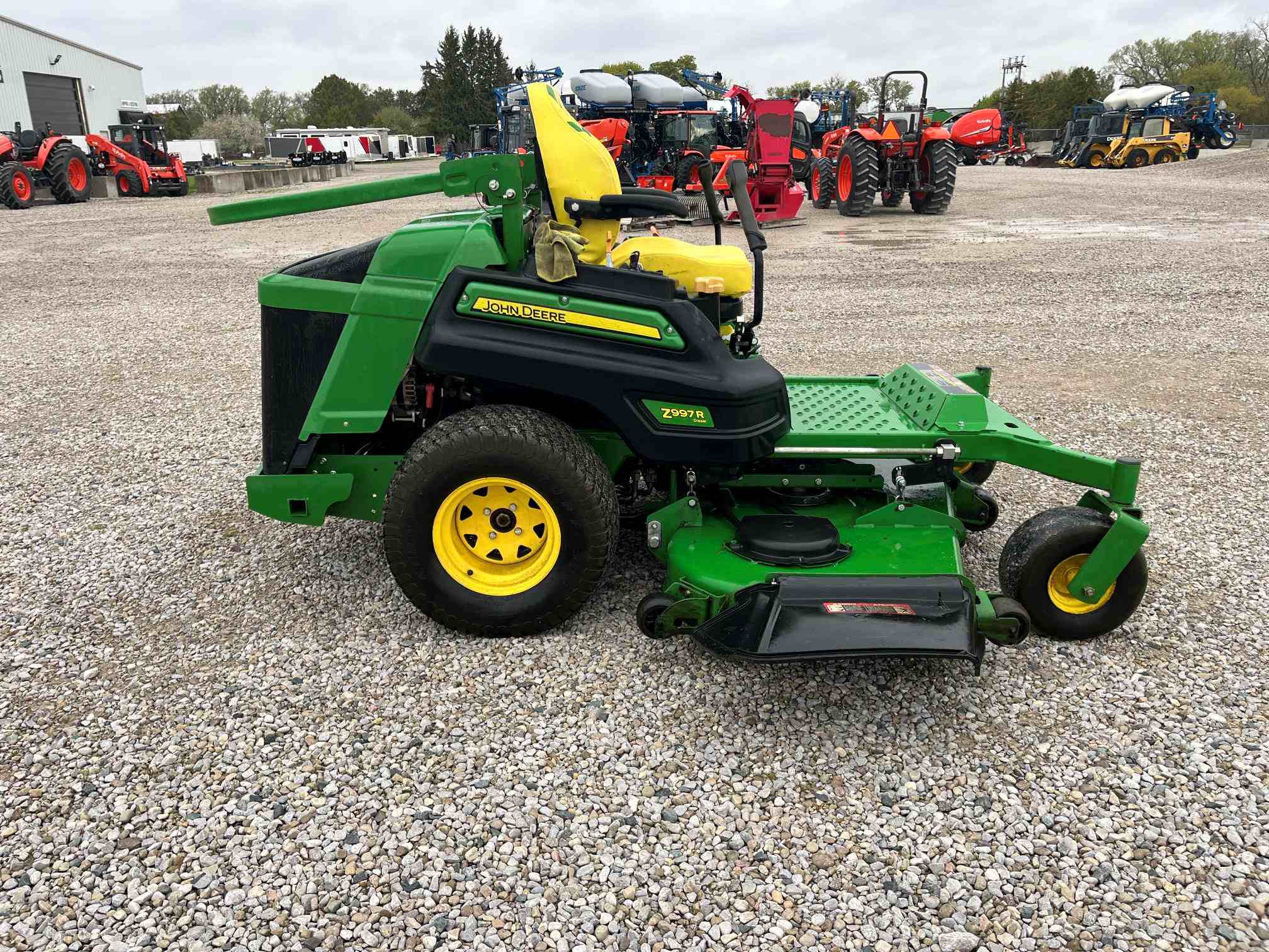 2023 John Deere Z997R Mower/Zero Turn