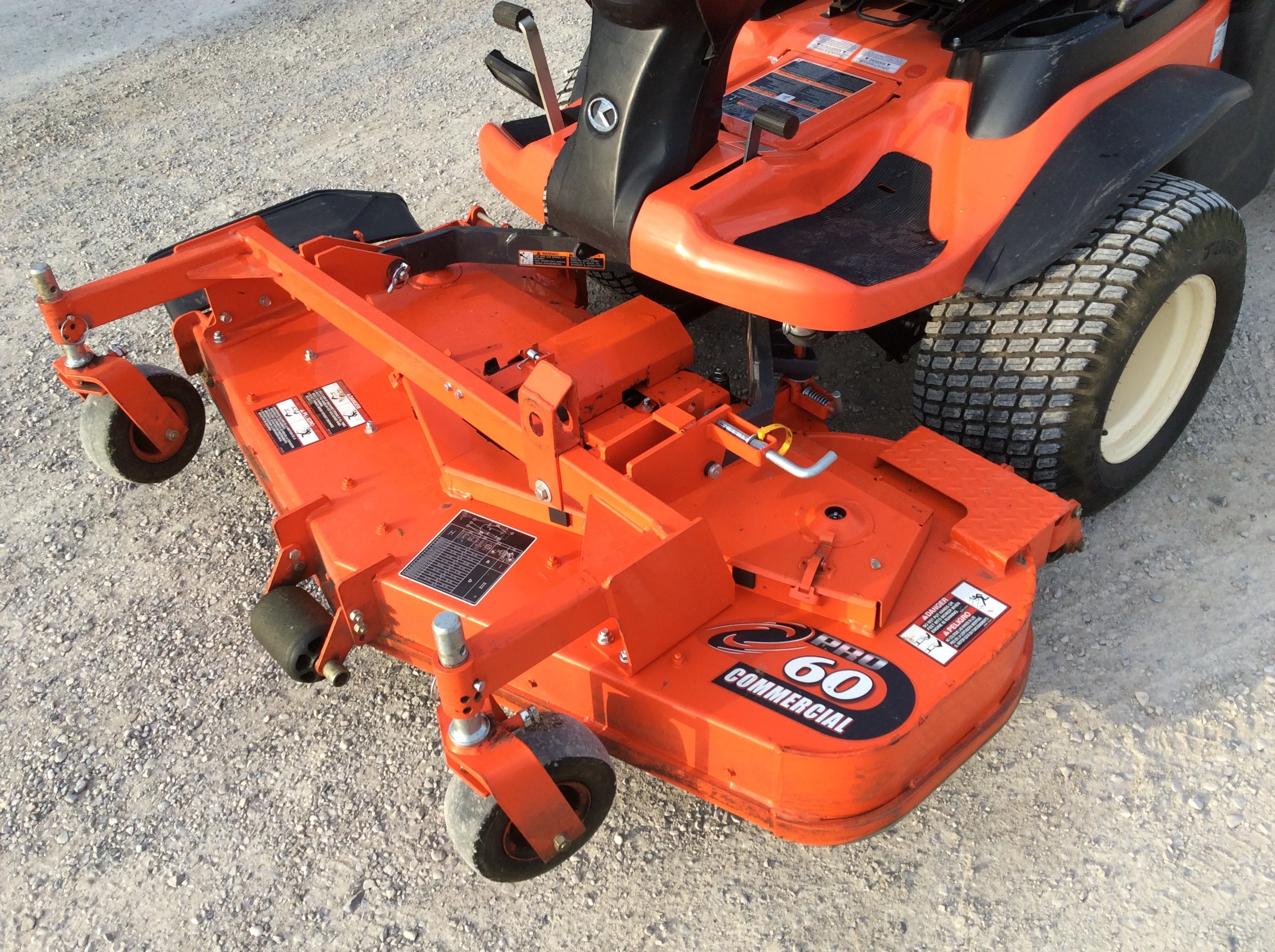 2022 Kubota F2690 Mower/Front Deck
