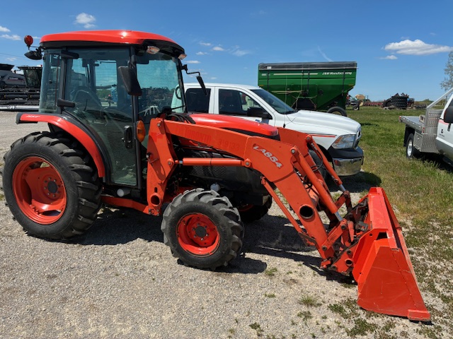 2011 Kubota L5240 Tractor