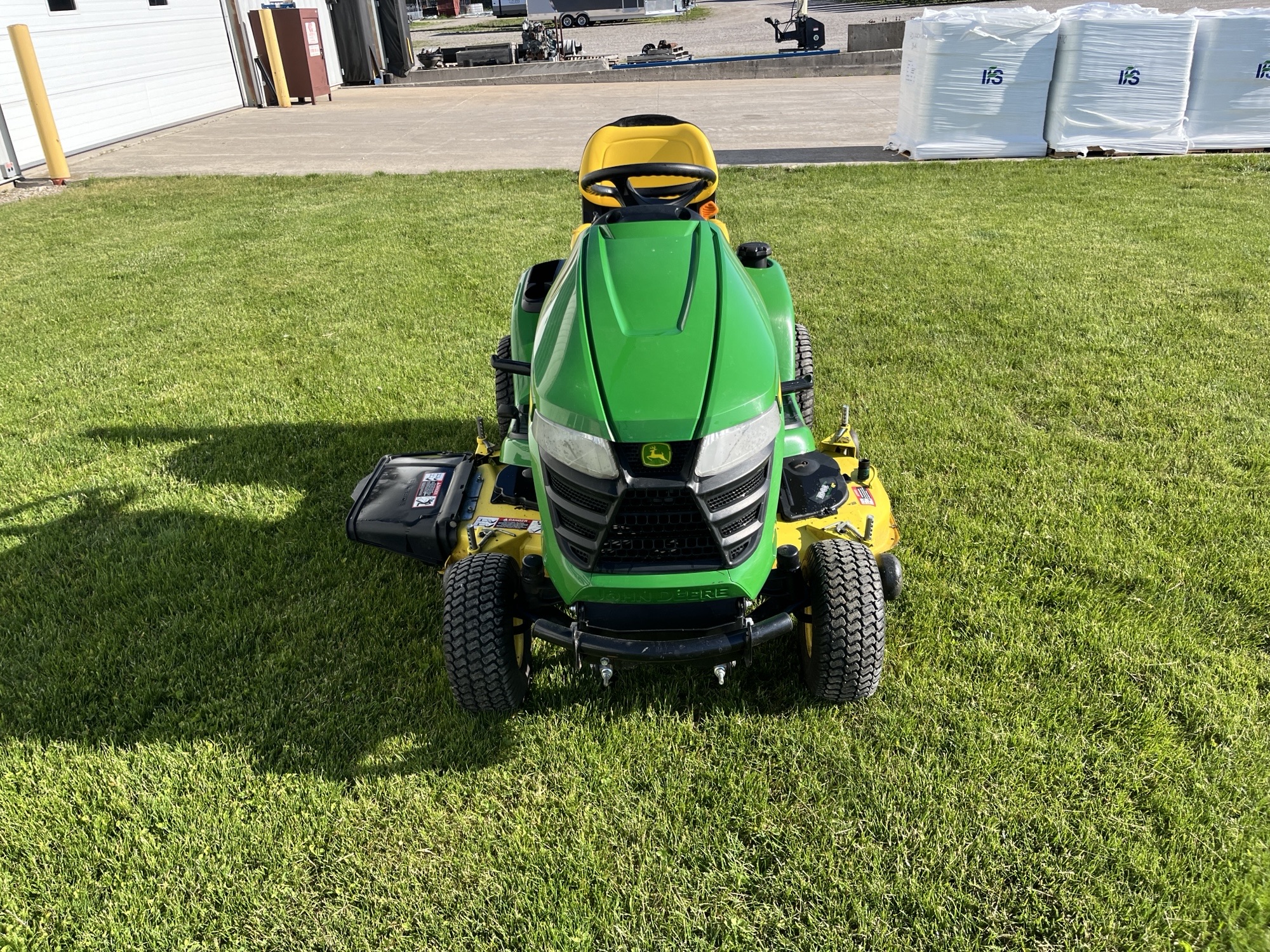 2015 John Deere X300 Lawn Tractor
