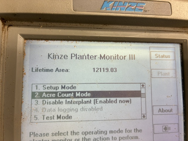 2015 Kinze 3500 Planter