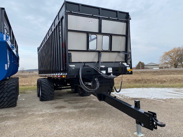 2022 Meyer 9130-HFX-RT Forage Box