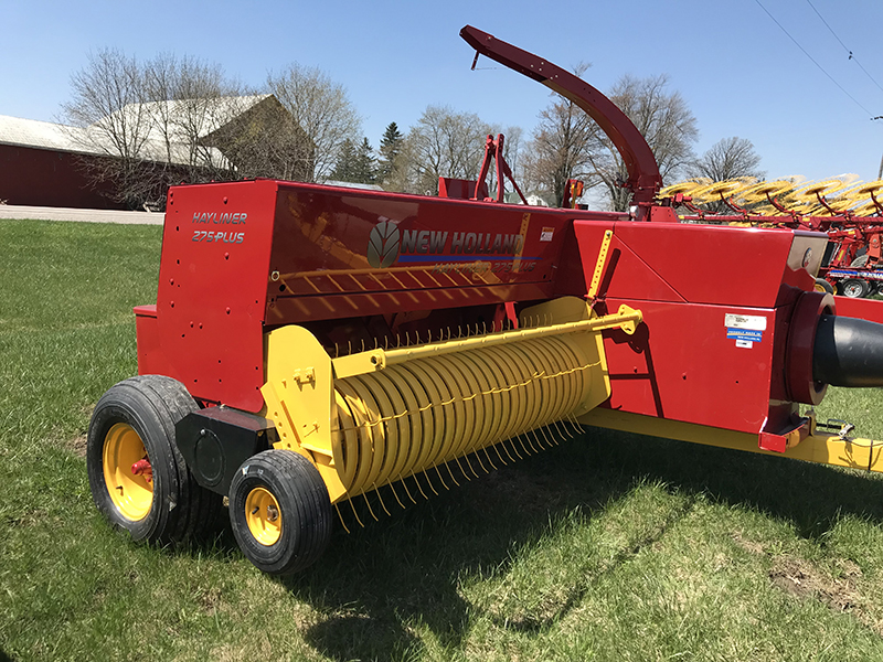 2023 New Holland HAYLINER 275 Baler/Square