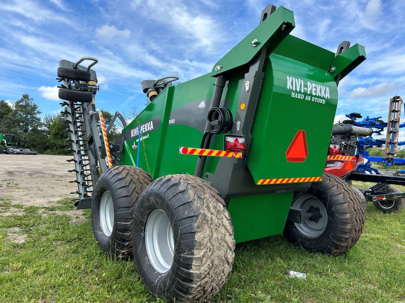 2023 Kivi-Pekka KP7 Rock Picker