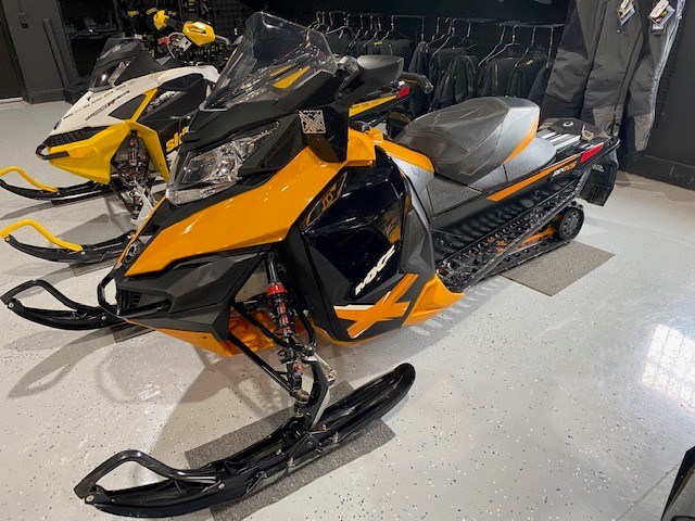 2013 Ski-Doo MXZ X Snowmobile