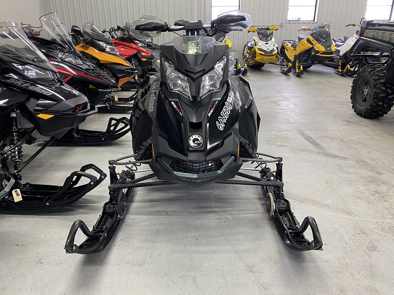 2016 Ski-Doo 800 X Snowmobile