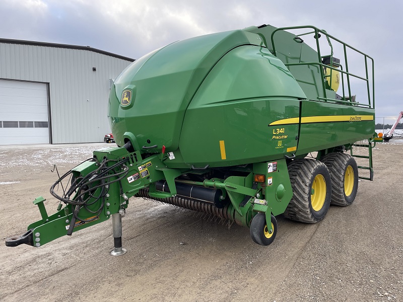 2018 John Deere L341 Baler/Big Square