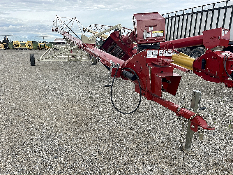 2017 Farm King 1070 Grain Auger