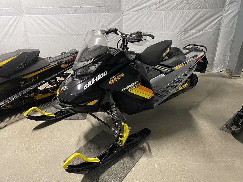 2019 Ski-Doo 850 Snowmobile