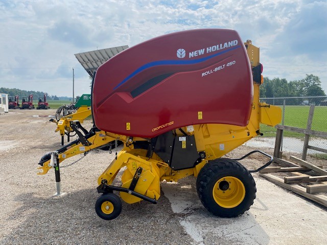 2024 New Holland RB450 Baler/Round