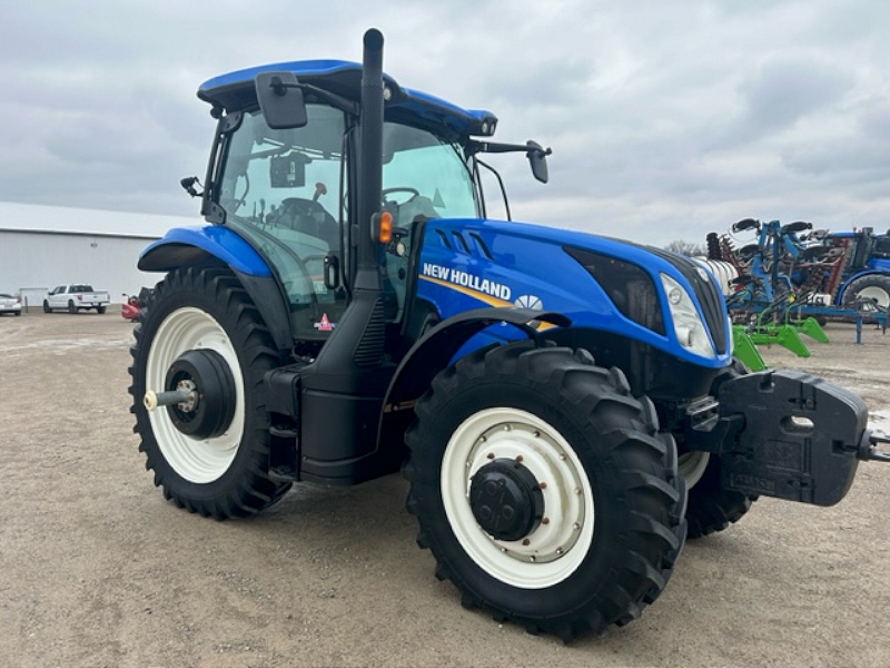 2017 New Holland T6.175 Tractor
