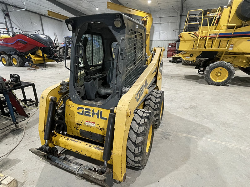 2014 Gehl R220 Skid Steer Loader