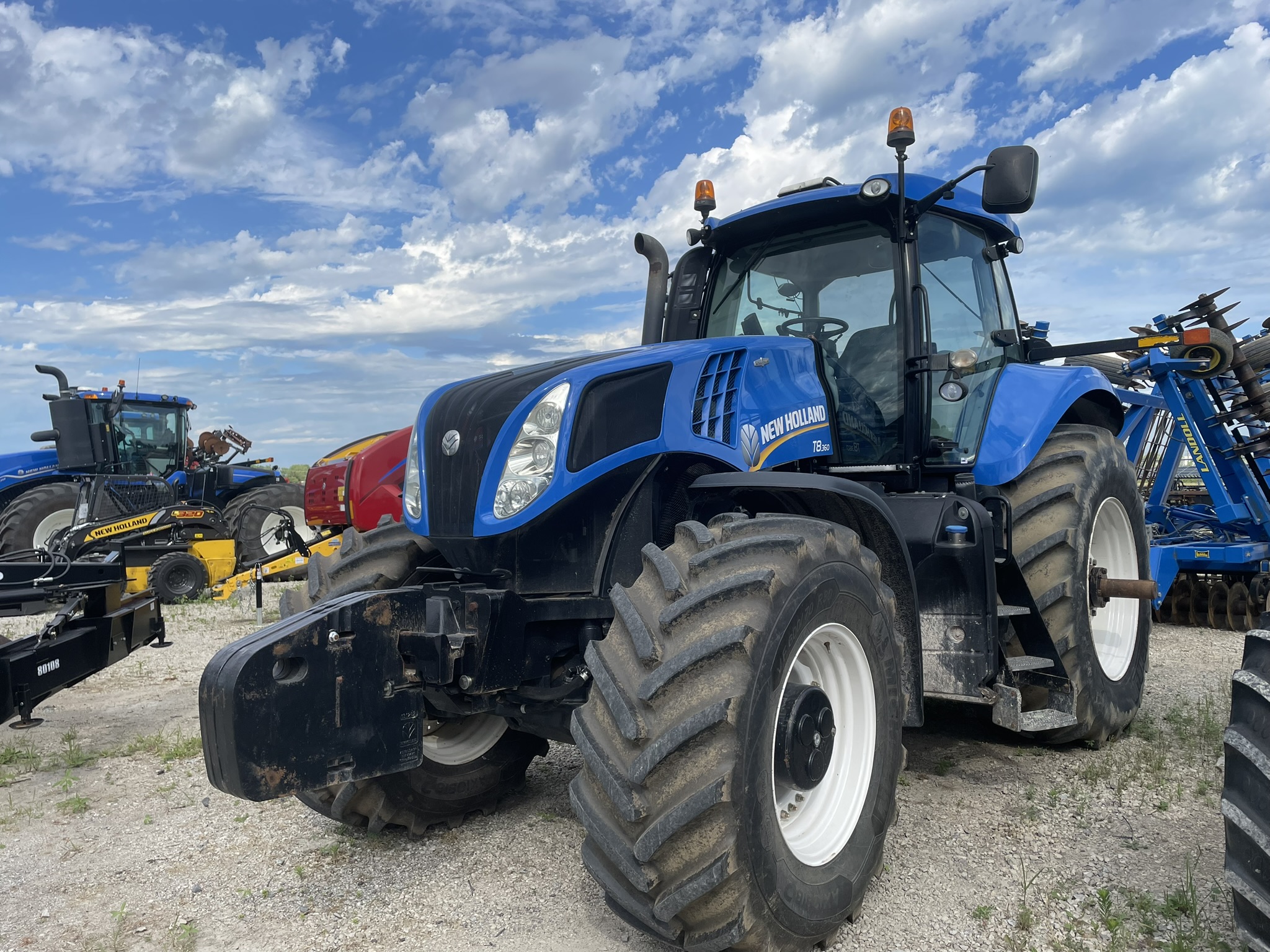 2014 New Holland T8.360 Tractor