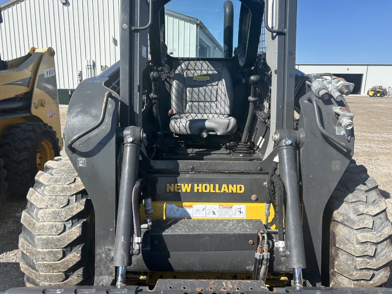 2021 New Holland L318 Skid Steer Loader